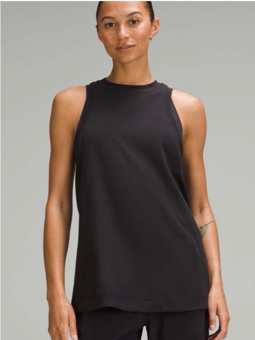 Lululemon NWT Long Cotton Crewneck in Black Sleeveless High-Neck Tank Top M